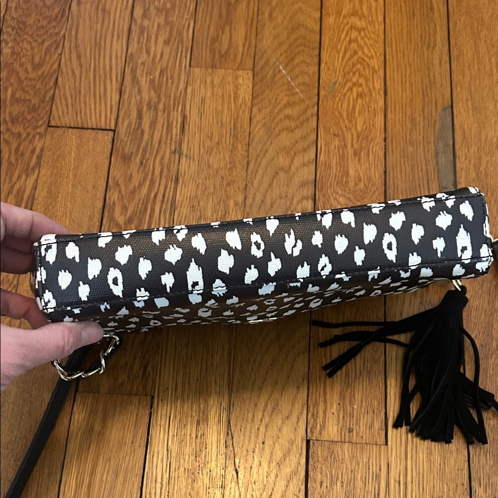 Dena Stylish Black and White Women's Bag, with credit card case like new - Picture 7 of 7